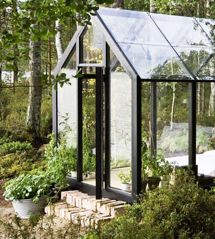 Home Sheds maintain